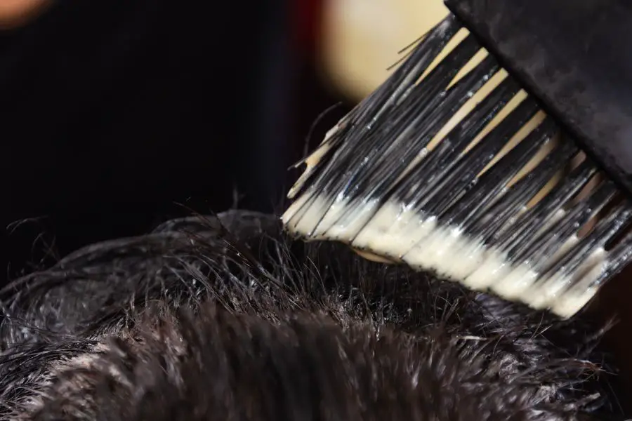 Can You Bleach Black Hair At Home