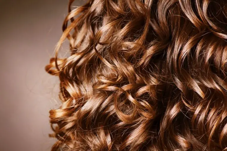 Type 2B Hair: Care and Styling for S-Shaped Wavy Hair